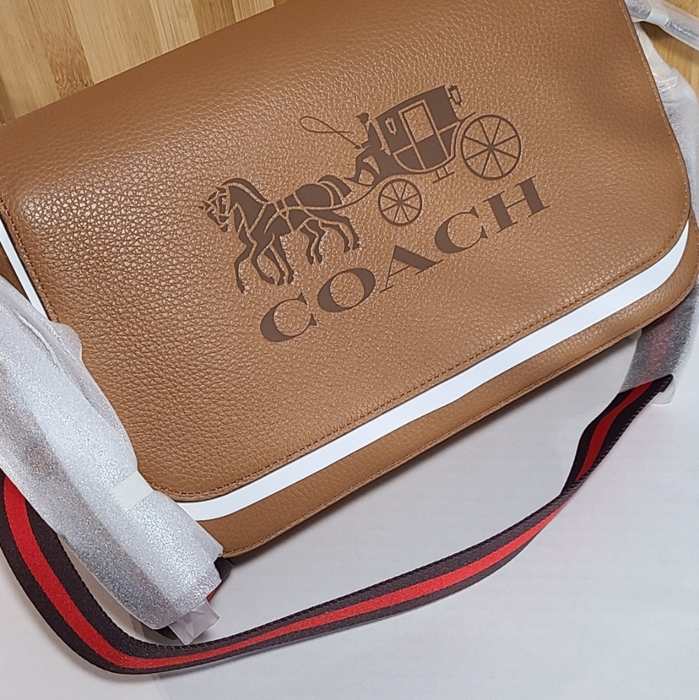 Coach Jes Messanger Crossbody Bag